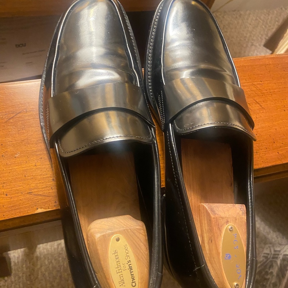 Prada loafers size 9 black - Picture 14 of 14